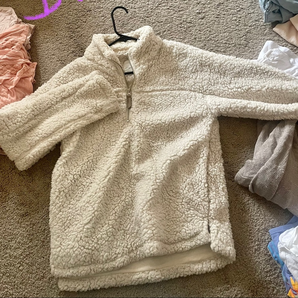 White pull over